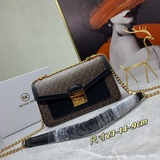 配盒子 MK秋冬季節新品來襲，經典精品，大衆又大氣，永不過時，又實用，完美手工，