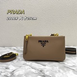 prad雙拉鍊單肩斜挎包配置雙肩帶，四季新款時尚女性單肩包 ，條紋肩帶原版真皮手