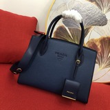 專櫃高品質 PRADA.#66158采用進口粗十字牛皮＋進口小牛皮，175代工碼