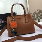 原版高品質  普拉達《PRADA》 你醉心[玫瑰](下單送公仔挂飾)新