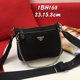 新款出貨 P 家專櫃最新款Shoulder bag 1BH168 尼龍三合一斜挎