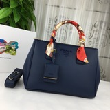 p家9861 # （下單送絲巾）獨家開模，力争高品質    進口原版荔枝紋牛皮