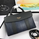 普拉達（PRADA）新款款號：550171潮流時尚，高雅女士手袋 充滿複古魅力，