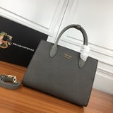 【杏色配白】1BA050 Prada 2023秋冬新款  風琴包香港購入正品制作