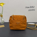 中古斜跨包1BD632這款Vintage中古鍊條菱格流浪包設計太棒了純手工尼