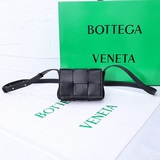 #B家 新款羊皮方格Mini cassette Bag.   還沒出貨就被吹爆的