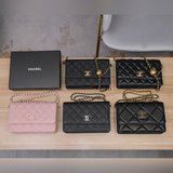 chanel最新大金珠woc款！！！因為它是按照歐美的身材設計的，所以對于亞洲人