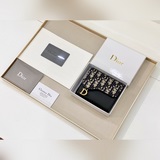品牌：dior 8015顔色：黑色  尺寸： 10*8.5*2.5說明：