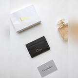 dior新品出貨迪奧真皮卡包牛皮信用卡夾，原單對版五金，複制細節款號：c139