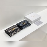 品牌：dior 2025  2026顔色：黑色  尺寸：11*10*2說明