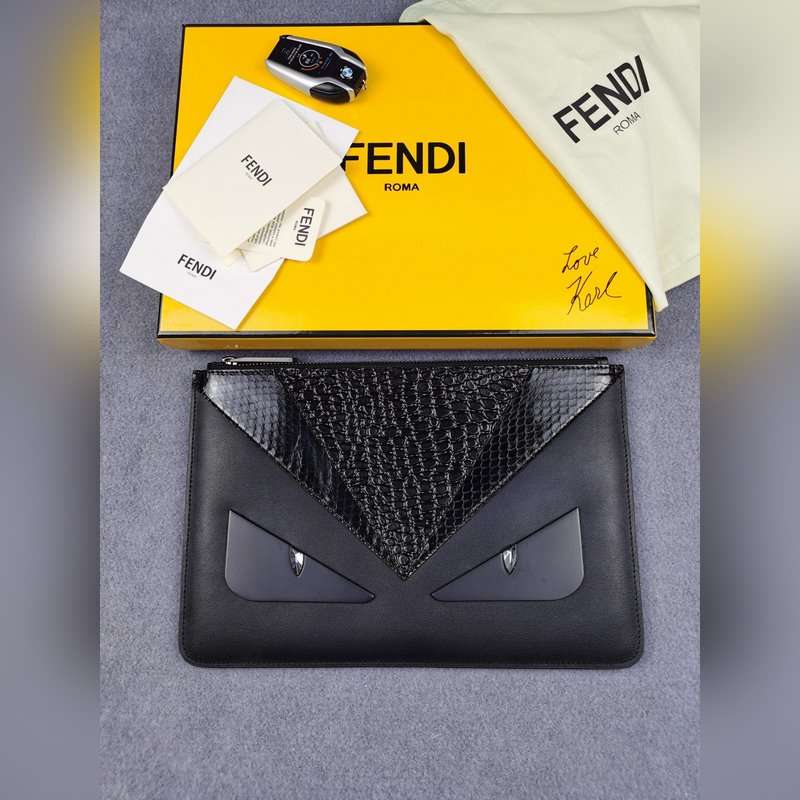 品牌：  fendi  芬迪款號：  黑蛇手包貨號：  168568顔色：