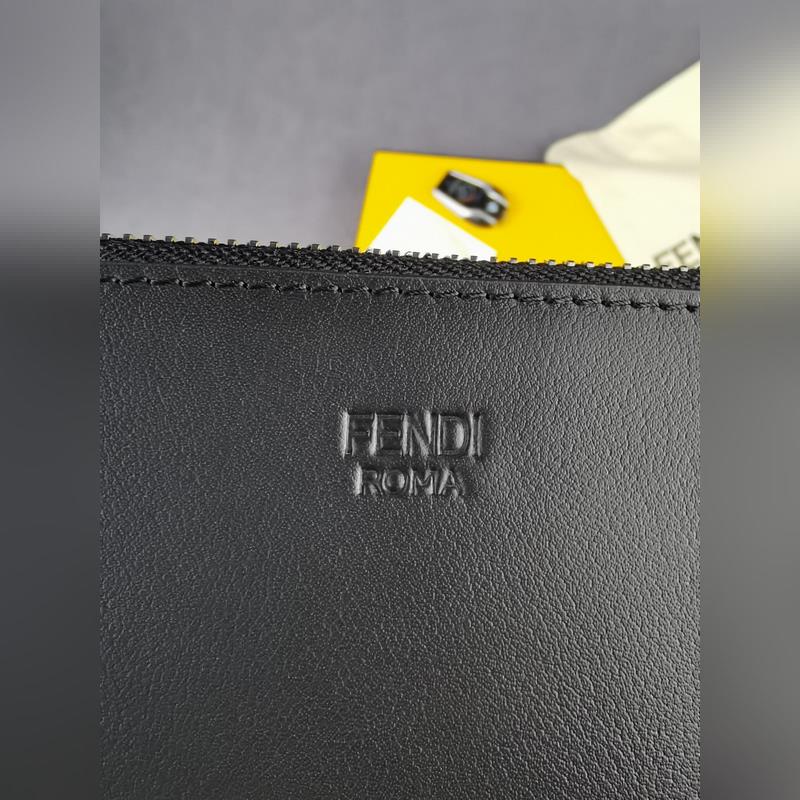 品牌：  fendi  芬迪款號：  黑蛇手包貨號：  168568顔色：