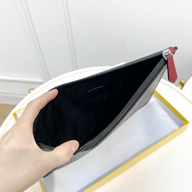 芬迪，進口納帕pvc，原版五金感真棒。頂級設計師打造休閑風格制作超順滑拉鍊、頂級