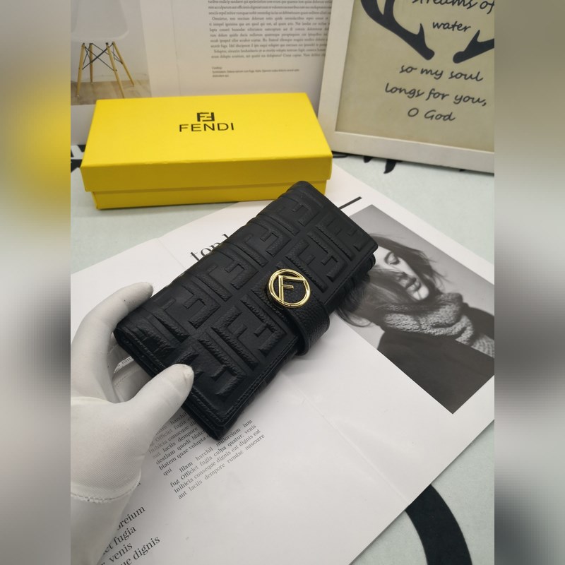 fendi 女士長夾