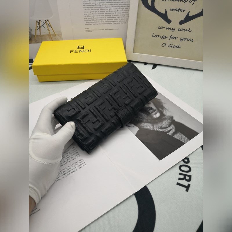 fendi 女士長夾