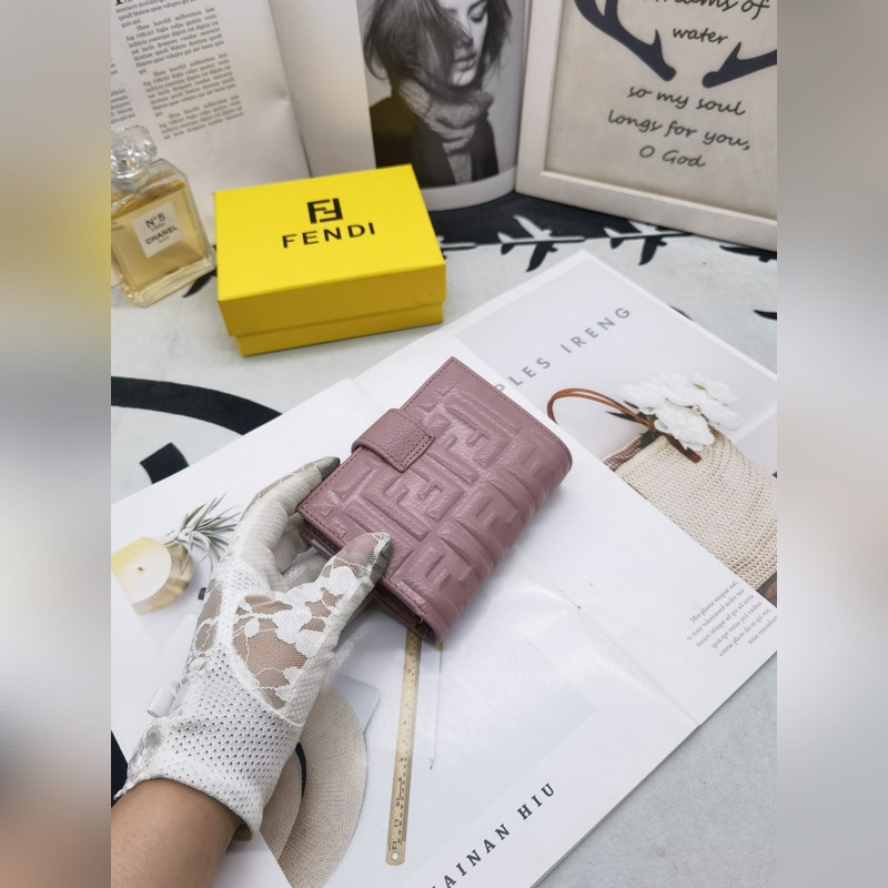 fendi 女士短夾