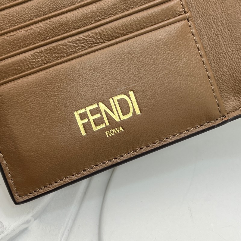 芬迪 fendi護照本 配羊皮做工完美每一個細節都做到極緻堅持高品質低價位，款號