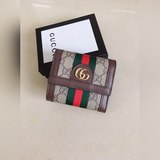 官網同步新款！Ophidia系列～短款錢夾，内置多卡位～零錢包采用GG Supr