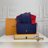 頂級原版由Monogram Empreinte牛皮面料裁制而成的Pochette