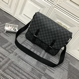 信使包m41500  christopher兼具優雅和實用。這款信使包采用經典的