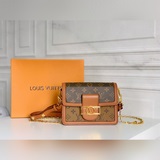 頂級原版 達芙妮中號 拼色爆款louis vuitton 早春郵差包配