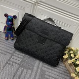 m20835 老花、黑花、壓花  新款s-lock 公文包以 taurillon