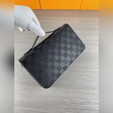 m41503 單拉鍊手包 超功能zippy xl可在錢夾中裝下一個小包！ 空間足
