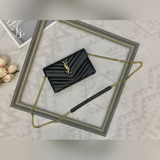 YSL－魚子醬配定制五金超級無敵實用的一款小包 肩帶拆掉可直接當手包用哦 采用進