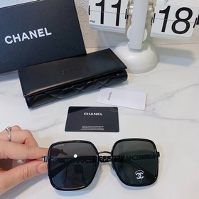 CHANEL 2023開春新品 被小姐姐問爆的墨鏡 麻花小羊皮鍊條設計 時尚