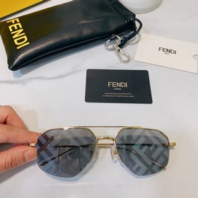 FENDI 型號：FE40062U 尺寸：58口16-140