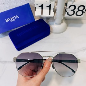 MYKITA 型號：LEICA 尺寸：56口22-140