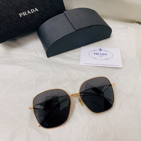 Prada 普拉達墨鏡  型號：SPR22  尺寸：58-16-140