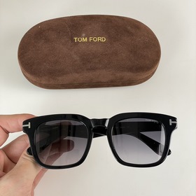 Tom Ford 湯姆福特型號：TF0751尺寸：50 22 145  高品質