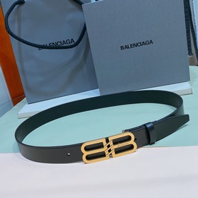 3.0cm寬巴黎世家Balenciaga  BB腰帶！！腰帶頭是純銅，錶面是鎏