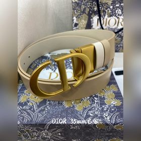 Dior迪奧新款官網系列 明星走秀款 全力打造精緻優雅心備佳品，五金採用精湛的處