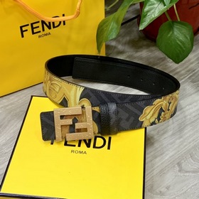 FENDl/芬迪 專櫃同款 寬40mm 标志性FF圖案和金色洛克式印花 内襯黑色