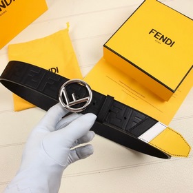 FENDI/芬迪 寬38MM 标志造型寬皮帶，進口原版小牛皮制成。印有浮雕黑FF