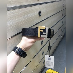 配送專櫃包裝 打孔針 新款 FD 寬39MM 支持NFC 芯片掃描，标志造型寬皮