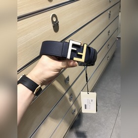 配送專櫃包裝 新款 FD 寬38MM 支持NFC 芯片掃描，标志造型寬皮帶，原版