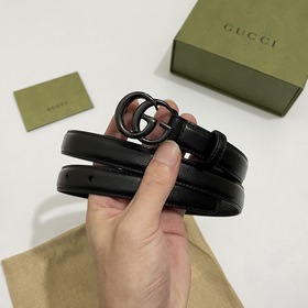 Gucci 409417 18YXV 窄版2.0cm 小牛皮鏟邊正細樹皮紋 亮面