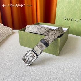 Gucci 新品 一面經典印花另一面進口原廠小牛皮 搭配可旋轉精品銅扣 雙面可用