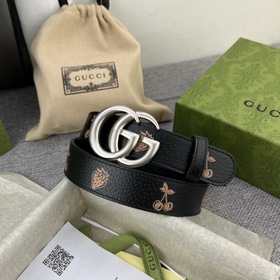 古奇，寬3.0cm，水果和蔬菜是 Gucci 俏皮精神的象征，它們已經成為當代 