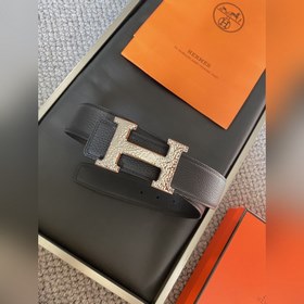 愛馬仕 Hermēs Box/Togo小牛皮雙面腰帶，鍍钯腰帶扣。38毫米