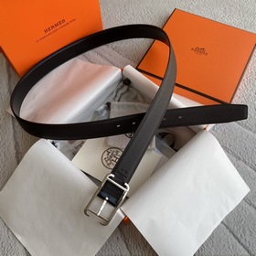 【愛馬仕】Hermes 原單愛馬仕，寬3,2cm進口原版皮帶身，雙面可兩面用，精
