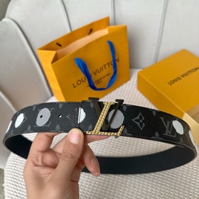 驢家SS2023新品  NxYKIVInitiales   來自路易威登x草間彌