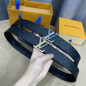 驢家新品  寬度40mm 原單新品   專櫃在售男士腰帶 全新工藝壓格子文襯托小