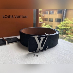 品牌：LV/路易威登  編碼：M9151尺寸：40mm 正品尺寸 五金材質