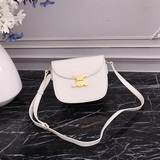 CELIN* 22s～新品TEEN BESACE TRIOMPHE牛皮革手袋，新