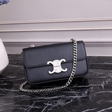 CELINE 秀場新品｜小號牛皮革鍊條包小款鍊條腋下包，牛皮材質，肩背，搭配TR