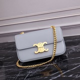 CELINE 秀場新品｜小號牛皮革鍊條包小款鍊條腋下包，牛皮材質，肩背，搭配TR